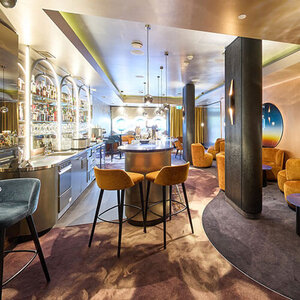 L’Heure Bleue Bar